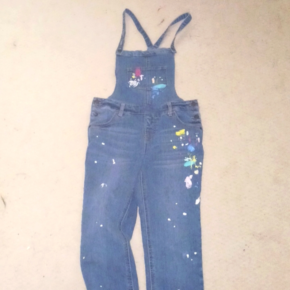 Cat & Jack girls L paint splattered overalls